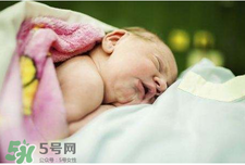 寶寶枕頭怎么選？寶寶枕頭什么樣的最好？