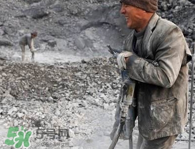 塵肺病吃什么藥能清肺？塵肺病國家有什么政策