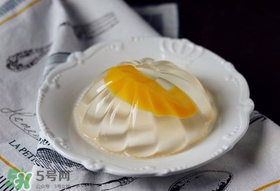 黃桃和牛奶能一起吃嗎？黃桃加牛奶什么味道？