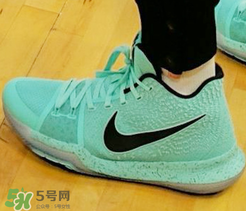 nike kyrie 3 aqua多少錢？耐克歐文3代湖綠配色專柜價(jià)格