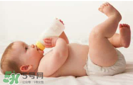 嬰幼兒奶粉為什么會(huì)有腥味 奶粉有腥味是正常的嗎？