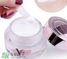 素顏霜需要補(bǔ)妝嗎？素顏霜怎么補(bǔ)妝？