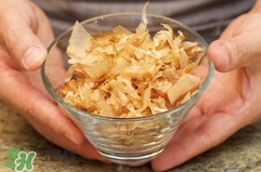 木魚花是柴魚片嗎？木魚花和柴魚片有什么區(qū)別