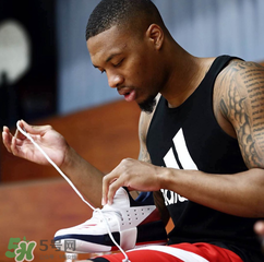 adidas dame3阿迪達(dá)斯利拉德三代獨(dú)立日配色多少錢？