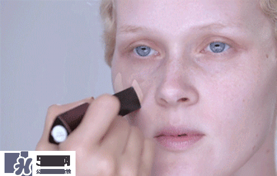 nars粉底棒粉條怎么用？nars粉底棒粉條色號(hào)試色