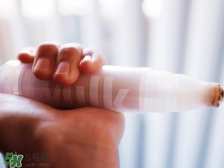 milk makeup粉底棒怎么樣?milk makeup粉底棒好用嗎? milk makeup粉底棒怎么樣?milk makeup粉底棒好用嗎?