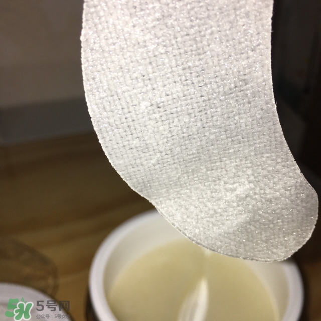 axxzia鉑金蠶絲眼膜怎么用_曉姿眼膜使用方法 axxzia鉑金蠶絲眼膜怎么用_曉姿眼膜使用方法