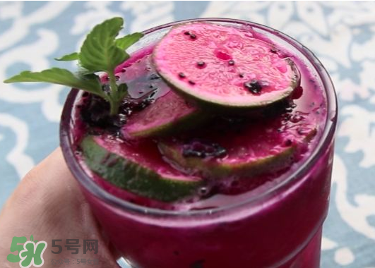 藍莓和火龍果能一起吃嗎？藍莓和火龍果能榨汁嗎？