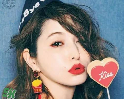 夏天可以點(diǎn)痣嗎？夏天點(diǎn)痣后要注意什么？