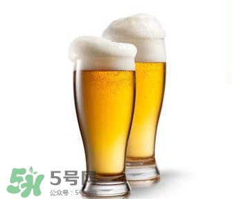 菠蘿啤含不含酒精？菠蘿啤是啤酒還是飲料