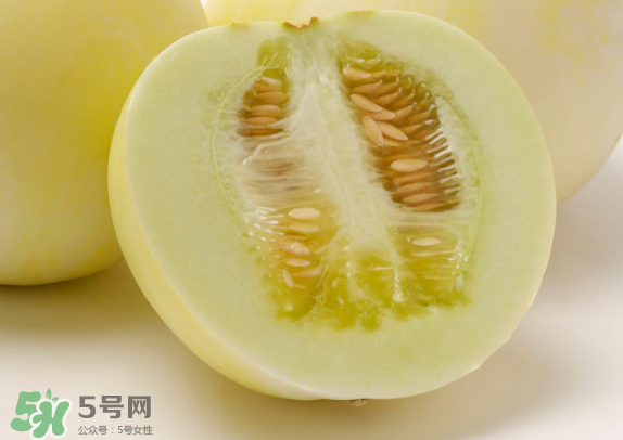 藍(lán)莓和香瓜能一起吃嗎？藍(lán)莓和香瓜能同時吃？