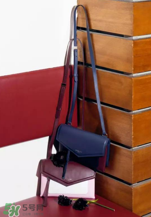 givenchy duetto多少錢？紀(jì)梵希17秋冬新款duetto包包專柜價(jià)格