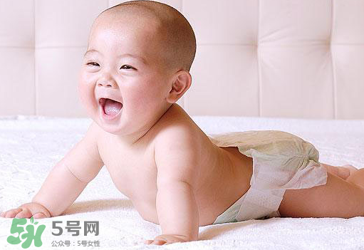 女寶寶洗澡注意些什么？女寶寶洗澡的特殊要求