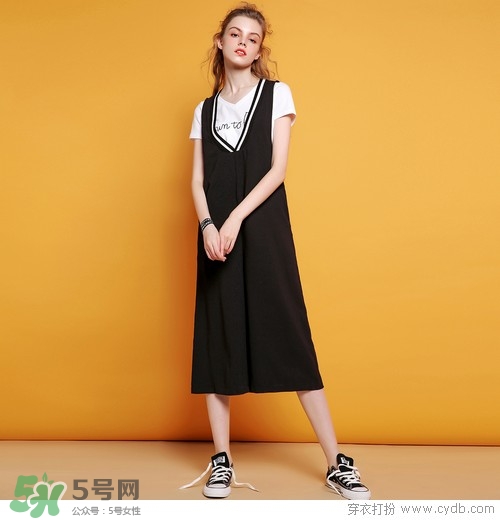 8月份穿什么衣服？八月份穿衣搭配