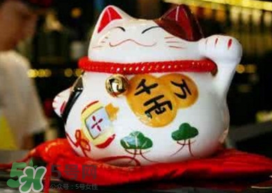 不同顏色的招財(cái)貓代表什么意思？招財(cái)貓的寓意是什么