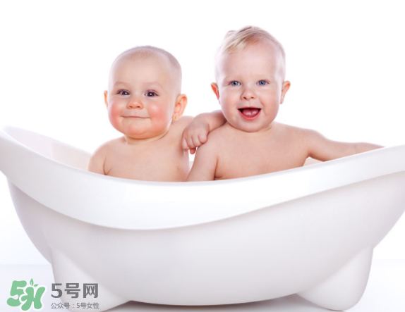 嬰兒能用清涼油驅(qū)蚊嗎？清涼油對(duì)嬰兒有副作用嗎？