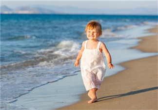 嬰兒能用清涼油驅蚊嗎？清涼油對嬰兒有副作用嗎？