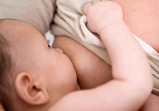 八月份可以斷奶嗎？8月份可以斷奶嗎？