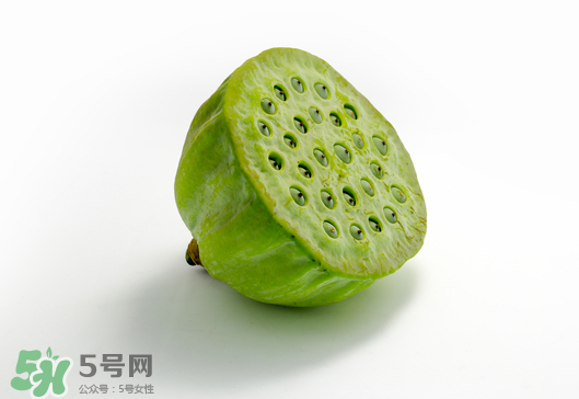 蓮蓬不能和什么同吃？蓮蓬和什么相克？