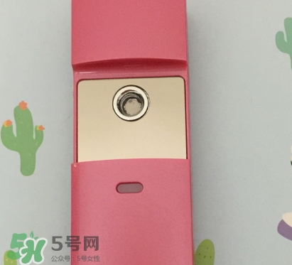 補水儀可以帶水充電嗎？補水儀怎么充電