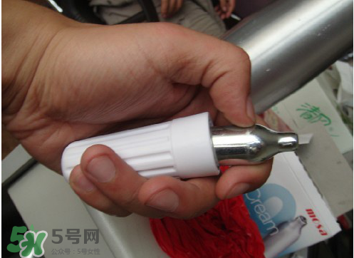 笑氣怎么玩？笑氣怎么用？