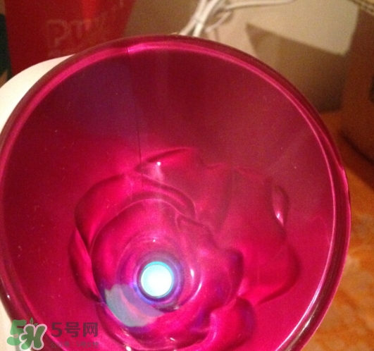 松下蒸臉器和金稻哪個(gè)好？松下蒸臉器和金稻蒸臉器對(duì)比