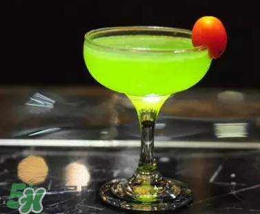 雞尾酒是酒還是飲料？雞尾酒怎么調(diào)好喝