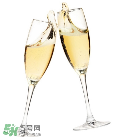 香檳是酒嗎？香檳是什么酒？