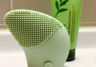 悅詩風(fēng)吟洗臉儀怎么充電？悅詩風(fēng)吟一次洗臉儀充電多久