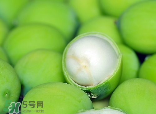 蓮蓬什么味道？蓮蓬好吃嗎？