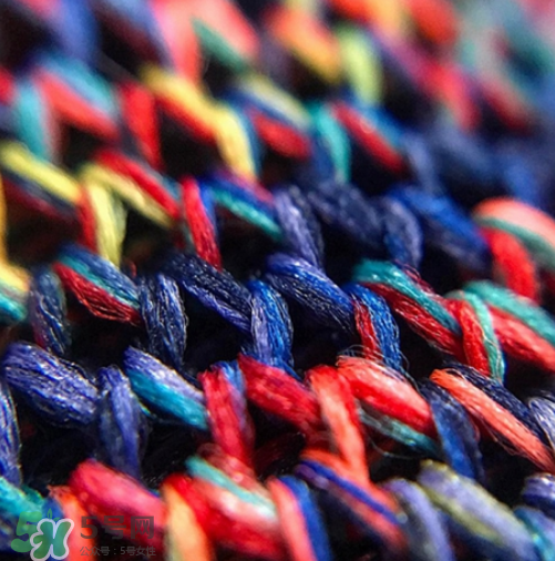 adidas ultra boost顏色可以定制嗎？阿迪達(dá)斯ultra boost怎么定制？