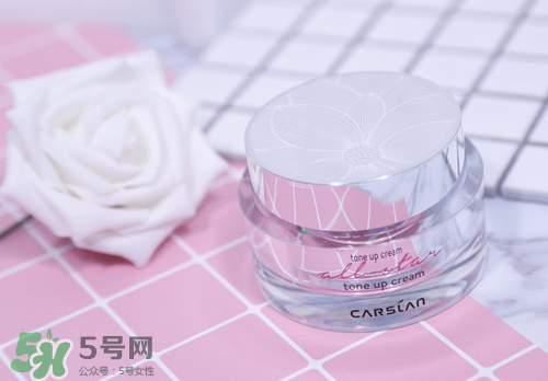 瑪麗黛佳和卡姿蘭素顏霜哪個(gè)好？有什么區(qū)別？