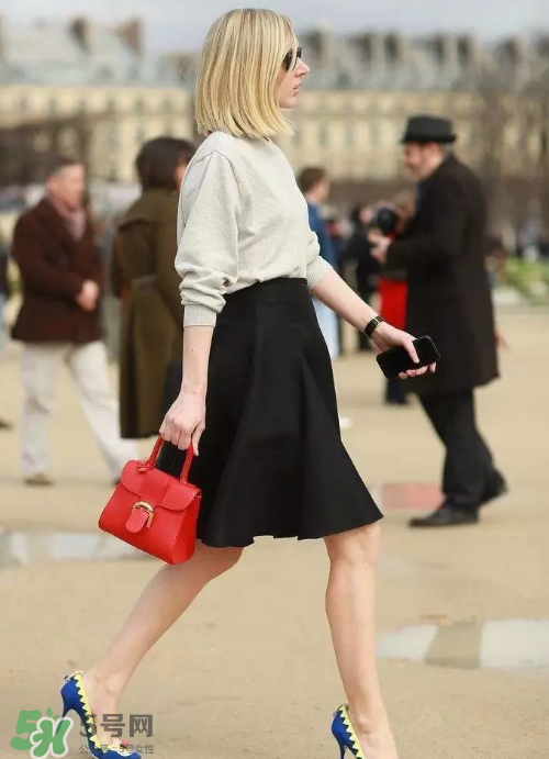 delvaux brilliant多少錢？德?tīng)栁謆rilliant包包專柜價(jià)格