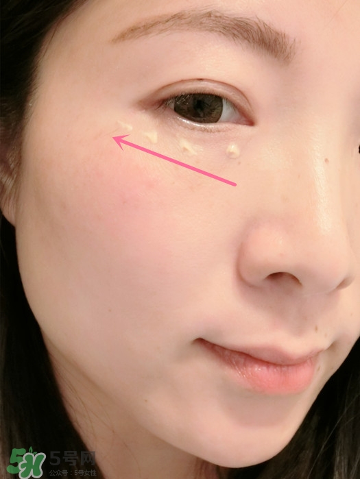 玉蘭油眼部素顏霜怎么用？玉蘭油眼部素顏霜使用方法