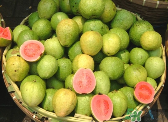 產(chǎn)婦可以吃番石榴嗎？坐月子可以吃番石榴嗎？
