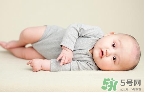 新生兒臍帶發(fā)炎可以用菜油擦嗎？臍帶能不能用菜油擦？