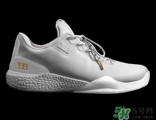 big baller brand zo2獨(dú)立日配色多少錢(qián)？球哥簽名鞋官網(wǎng)價(jià)格