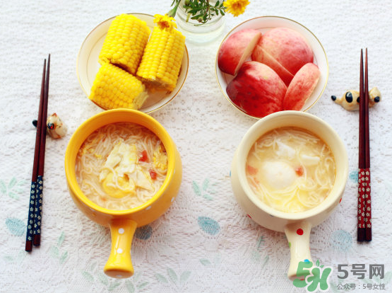 玉米和桃子能一起吃？桃子可以和玉米一起吃嗎？