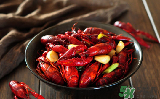 啤酒麻辣小龍蝦怎么做？麻辣小龍蝦為什么放啤酒？