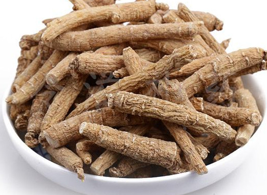 黑枸杞能和西洋參一起泡水喝嗎？黑枸杞和西洋參泡水喝的功效