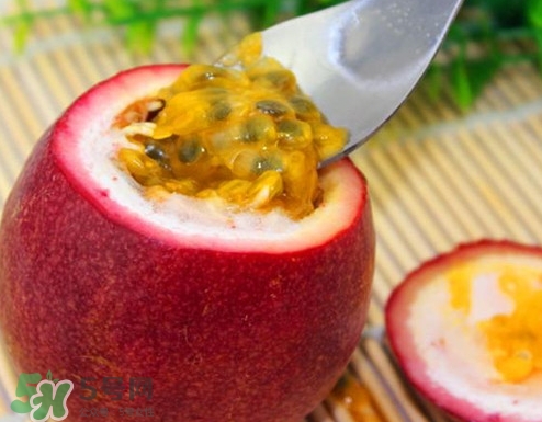 百香果一天吃幾個(gè)好？百香果吃多了會(huì)怎樣？