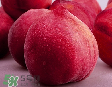 血桃和紫血桃哪個(gè)好？血桃和紫血桃的區(qū)別