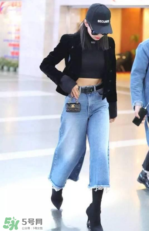 腰包怎么背好看？腰包怎么搭配？