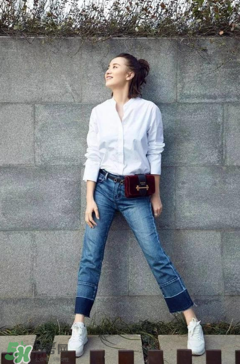 腰包怎么背好看？腰包怎么搭配？