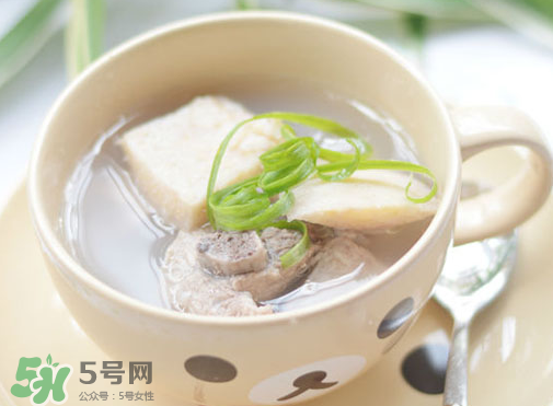 榴蓮殼燉排骨殼能吃嗎？榴蓮殼燉排骨什么味道？