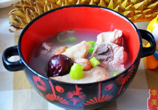 榴蓮殼燉排骨殼能吃嗎？榴蓮殼燉排骨什么味道？