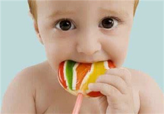 寶寶愛吃甜食智力會下降嗎？兒童愛吃糖會影響智力嗎？