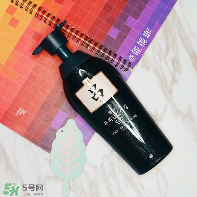 頭發(fā)干枯主要是什么原因 關(guān)于護發(fā)的一些碎碎念 頭發(fā)干枯主要是什么原因 關(guān)于護發(fā)的一些碎碎念