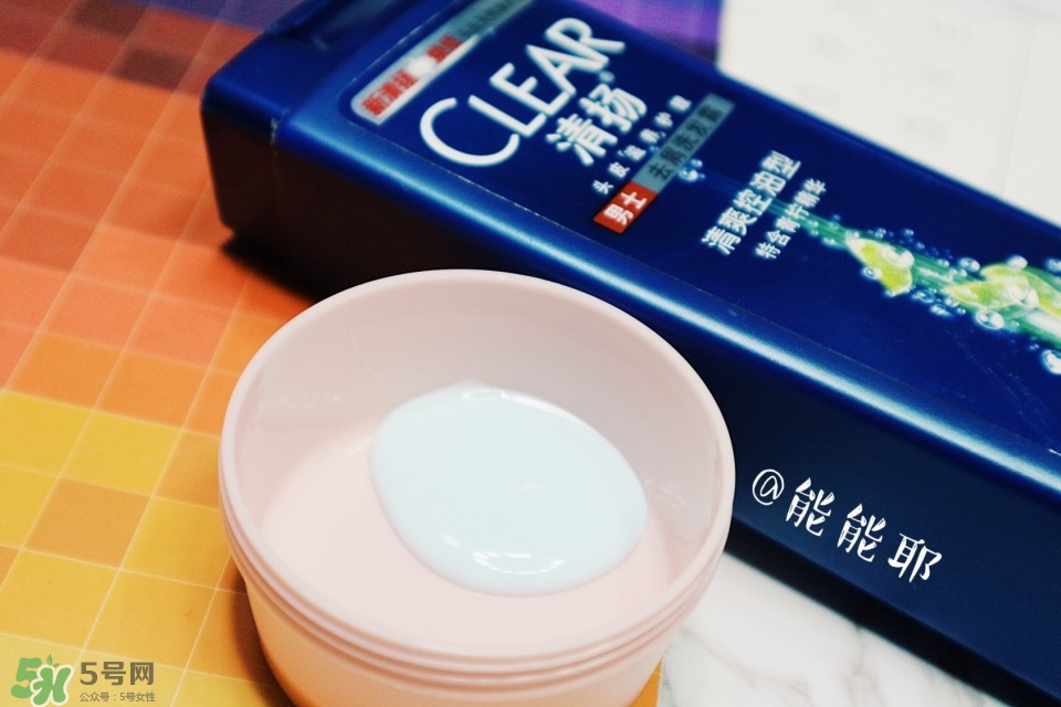 頭發(fā)干枯主要是什么原因 關(guān)于護發(fā)的一些碎碎念 頭發(fā)干枯主要是什么原因 關(guān)于護發(fā)的一些碎碎念