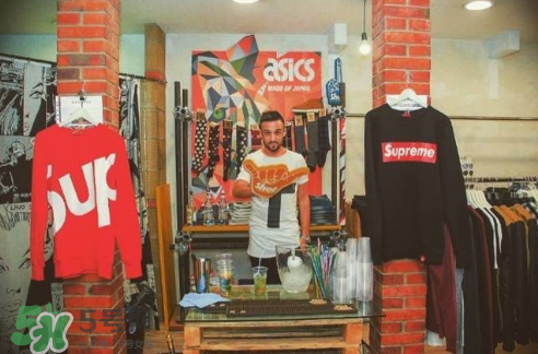 supreme italia是什么牌子？意大利版supreme和supreme有什么區(qū)別？